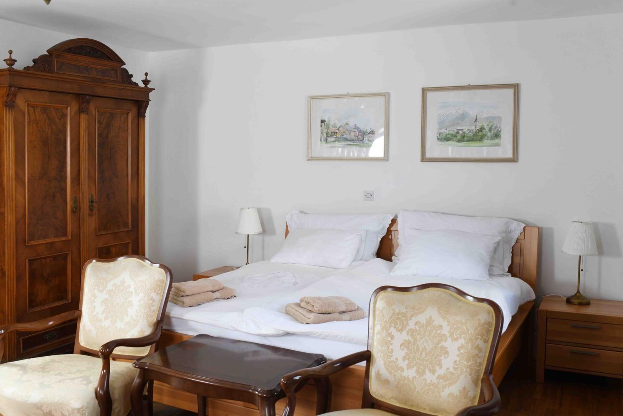 Baroque Villa Near Bled - Resort Vidmar Lesce  Extérieur photo